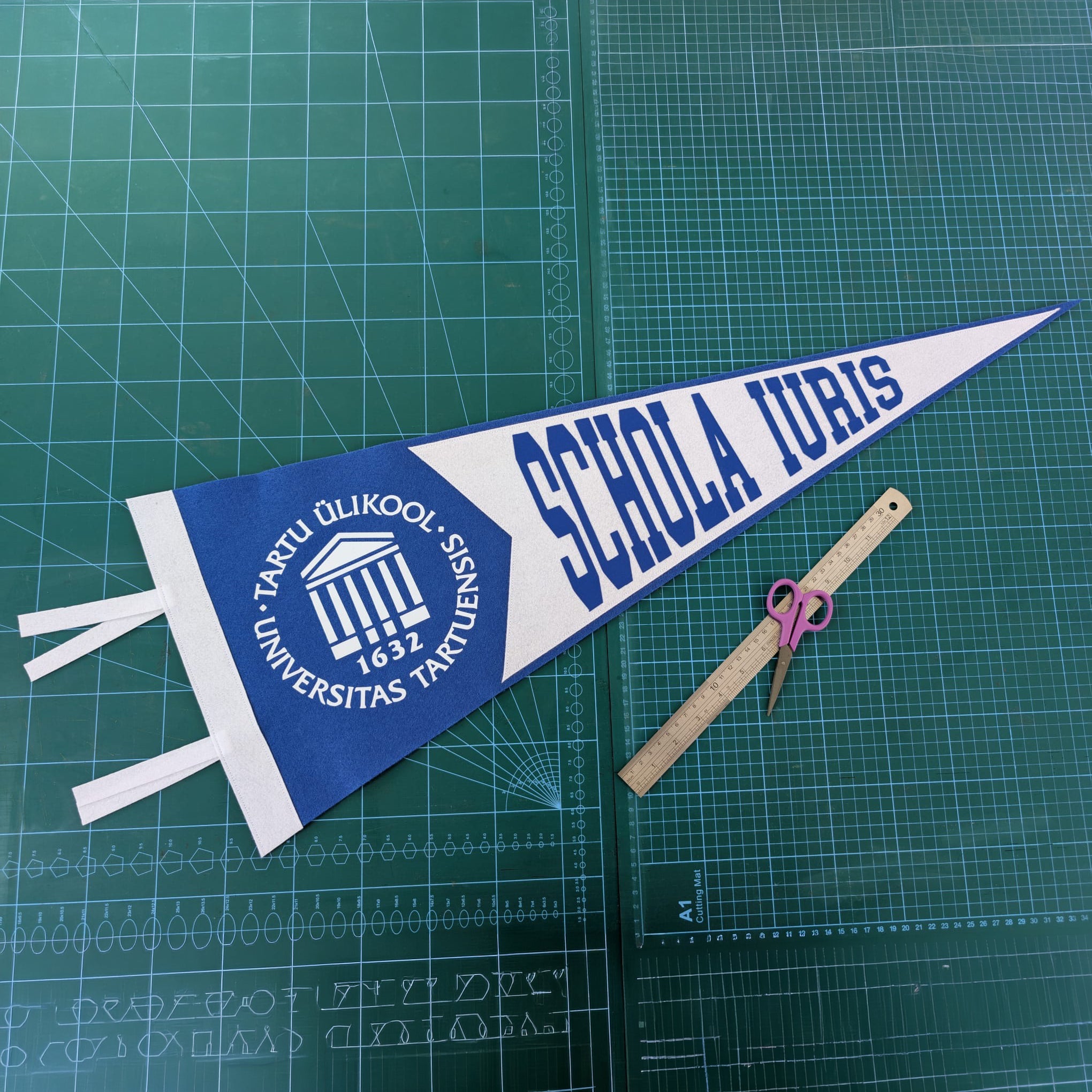 Custom Standard Felt Pennant - Large